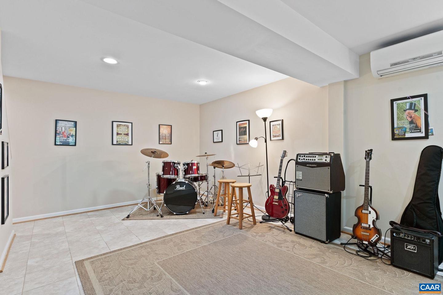2657 CORALBERRY PL, CHARLOTTESVILLE, Virginia 22911, 4 Bedrooms Bedrooms, ,2 BathroomsBathrooms,Residential,For sale,2657 CORALBERRY PL,664616 MLS # 664616