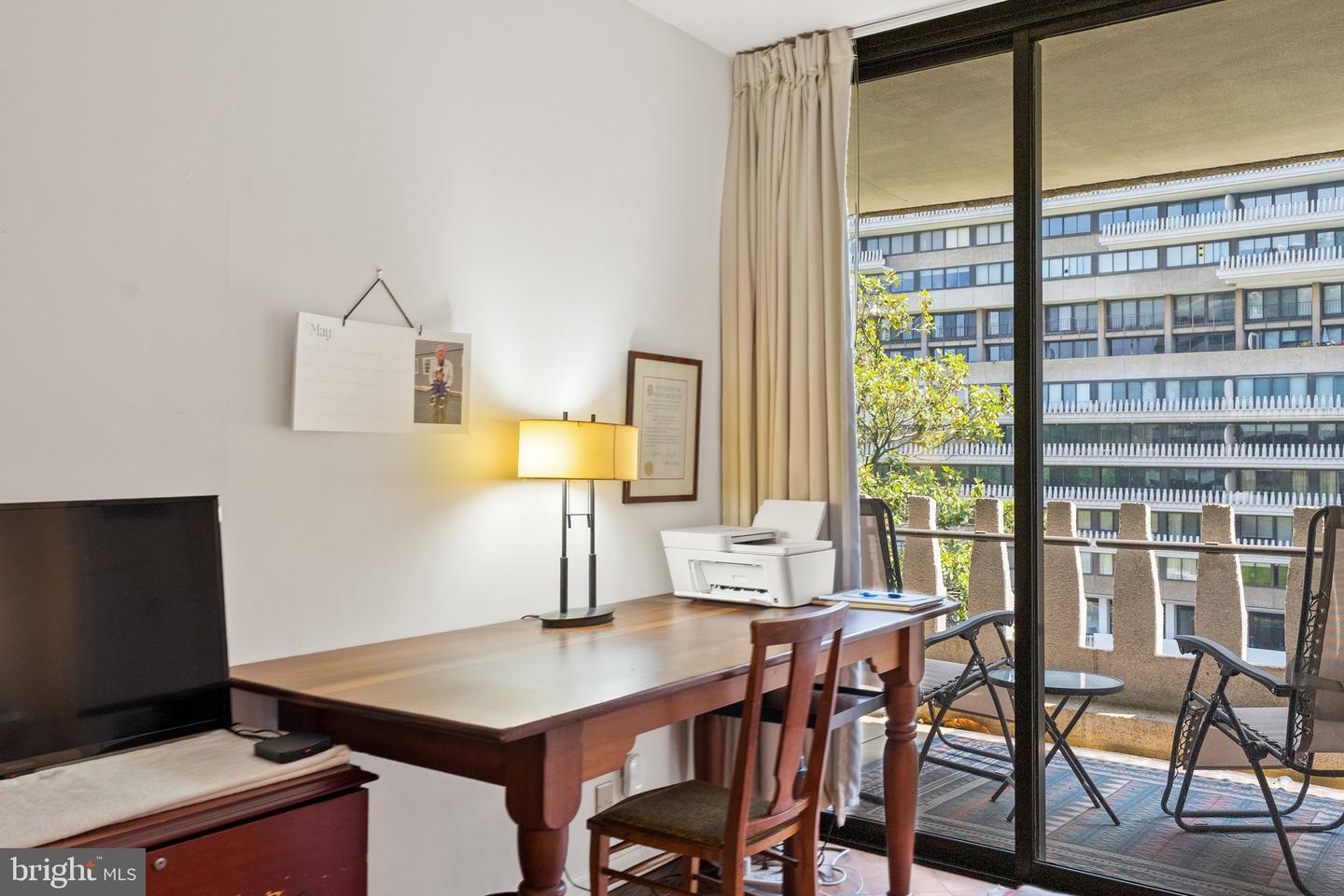 700 NEW HAMPSHIRE AVE NW #614, WASHINGTON, District Of Columbia 20037, 1 Bedroom Bedrooms, ,1 BathroomBathrooms,Residential,For sale,700 NEW HAMPSHIRE AVE NW #614,DCDC2201334 MLS # DCDC2201334