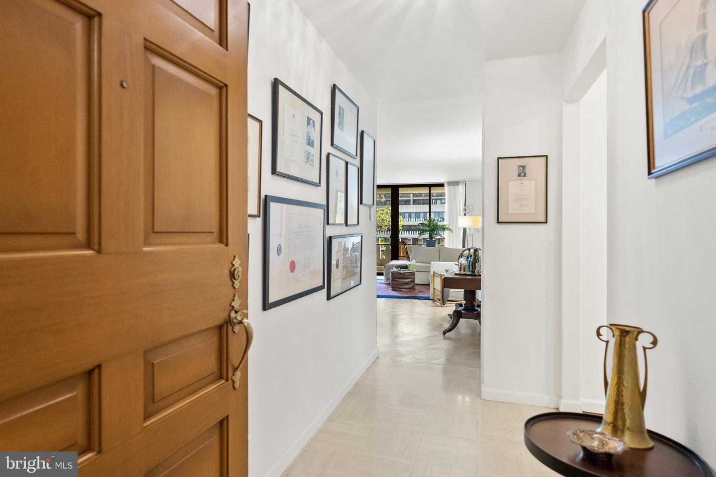 700 NEW HAMPSHIRE AVE NW #614, WASHINGTON, District Of Columbia 20037, 1 Bedroom Bedrooms, ,1 BathroomBathrooms,Residential,For sale,700 NEW HAMPSHIRE AVE NW #614,DCDC2201334 MLS # DCDC2201334