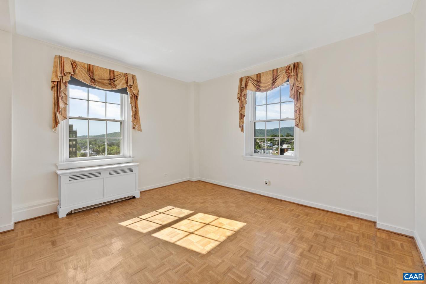 500 COURT SQ #503 AND 504, CHARLOTTESVILLE, Virginia 22902, 2 Bedrooms Bedrooms, ,2 BathroomsBathrooms,Residential,For sale,500 COURT SQ #503 AND 504,664706 MLS # 664706