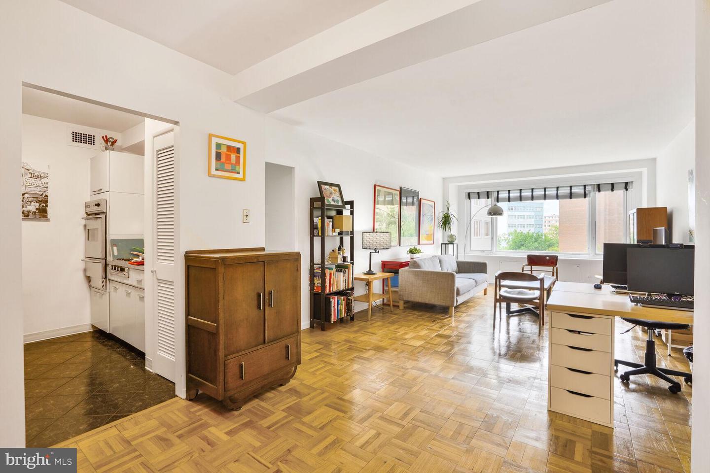 2475 VIRGINIA AVE NW #608, WASHINGTON, District Of Columbia 20037, 1 Bedroom Bedrooms, ,1 BathroomBathrooms,Residential,For sale,2475 VIRGINIA AVE NW #608,DCDC2201374 MLS # DCDC2201374