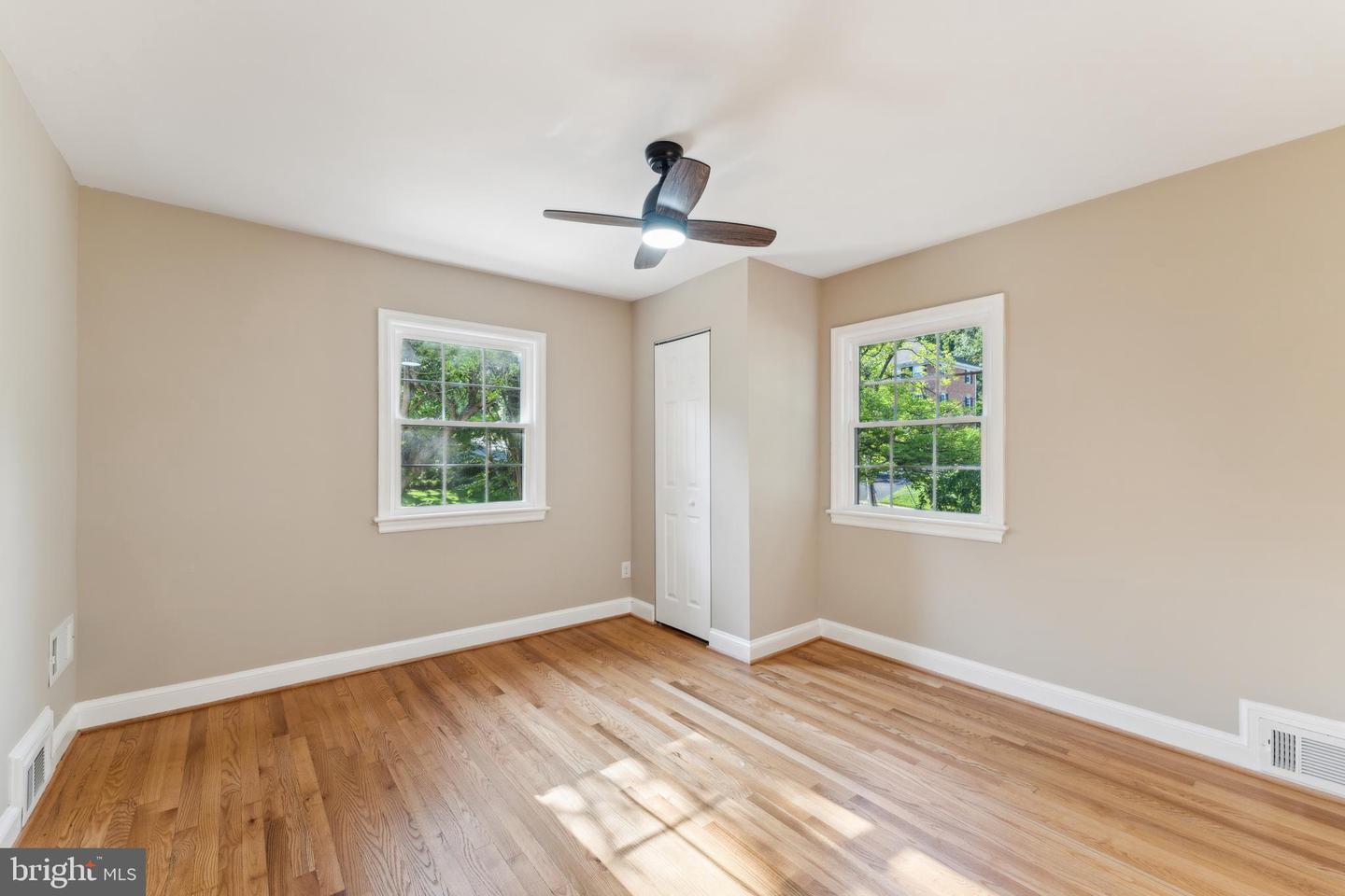 1901 BELLE HAVEN RD, ALEXANDRIA, Virginia 22307, 5 Bedrooms Bedrooms, ,3 BathroomsBathrooms,Residential,For sale,1901 BELLE HAVEN RD,VAFX2241804 MLS # VAFX2241804