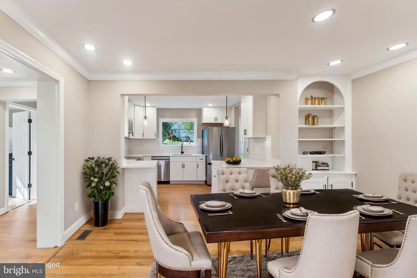 1901 BELLE HAVEN RD, ALEXANDRIA, Virginia 22307, 5 Bedrooms Bedrooms, ,3 BathroomsBathrooms,Residential,For sale,1901 BELLE HAVEN RD,VAFX2241804 MLS # VAFX2241804