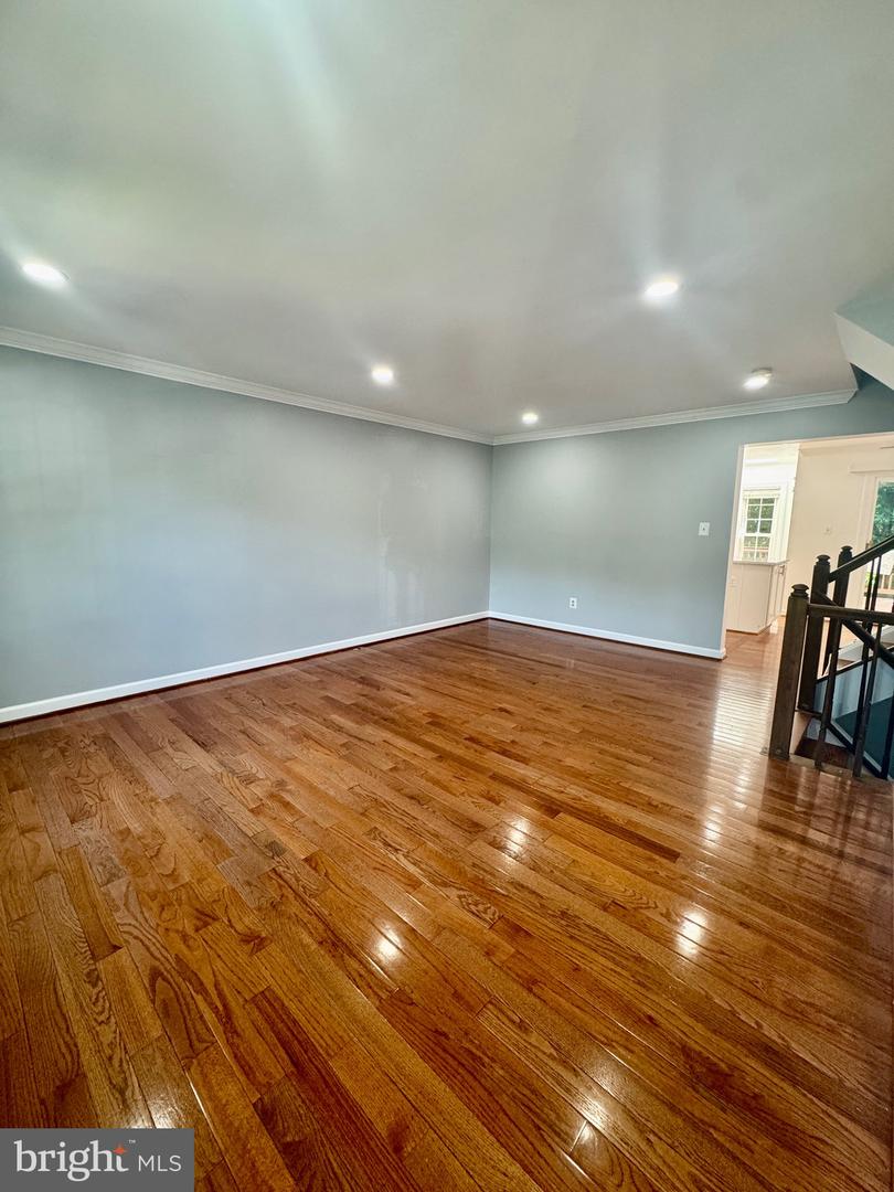 14503 BATTERY RIDGE LN, CENTREVILLE, Virginia 20120, 4 Bedrooms Bedrooms, 4 Rooms Rooms,3 BathroomsBathrooms,Residential,For sale,14503 BATTERY RIDGE LN,VAFX2241872 MLS # VAFX2241872