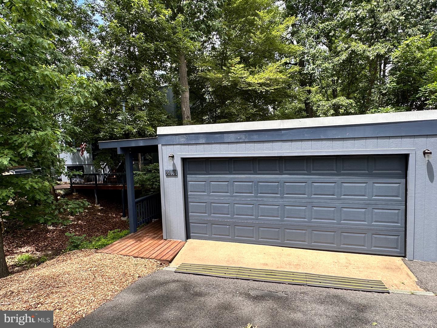 4416 UPLAND DR, ALEXANDRIA, Virginia 22310, 4 Bedrooms Bedrooms, ,2 BathroomsBathrooms,Residential,For sale,4416 UPLAND DR,VAFX2241908 MLS # VAFX2241908