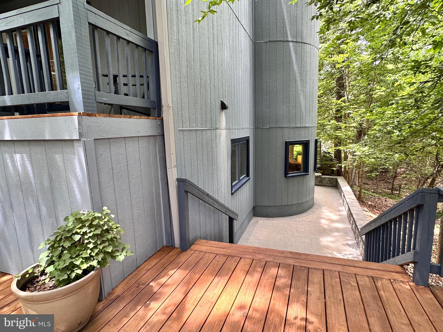4416 UPLAND DR, ALEXANDRIA, Virginia 22310, 4 Bedrooms Bedrooms, ,2 BathroomsBathrooms,Residential,For sale,4416 UPLAND DR,VAFX2241908 MLS # VAFX2241908