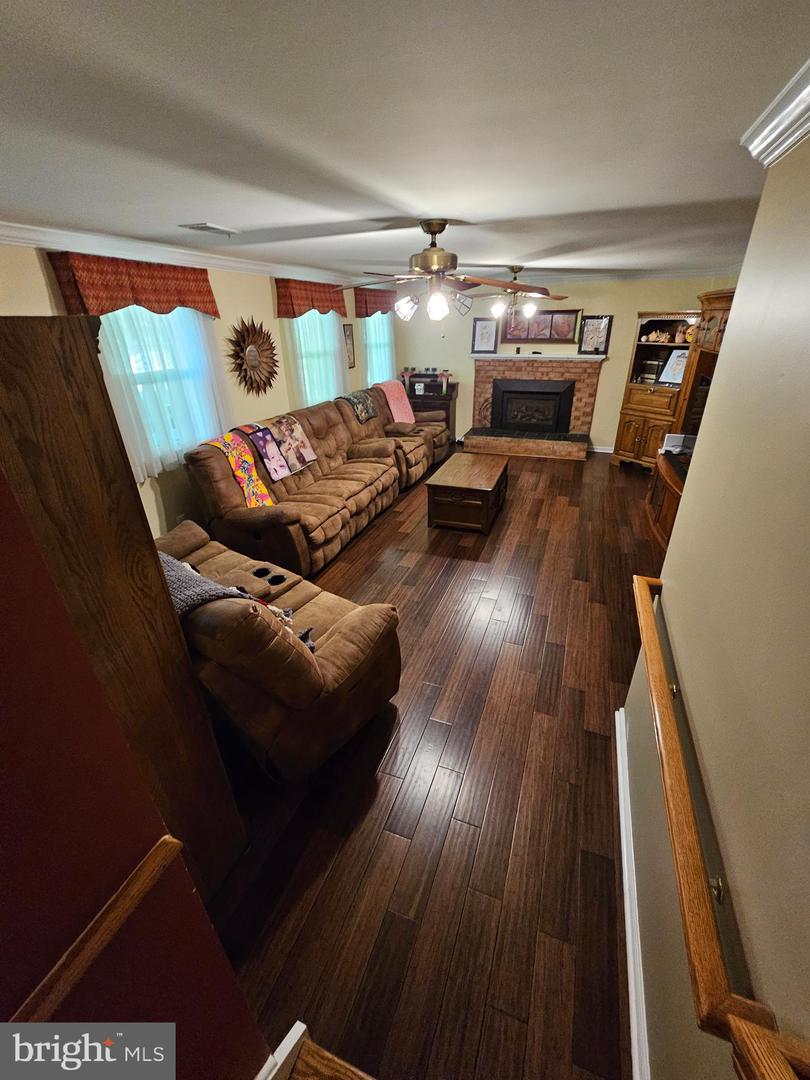 11563 LUCASVILLE RD, MANASSAS, Virginia 20112, 5 Bedrooms Bedrooms, ,3 BathroomsBathrooms,Residential,For sale,11563 LUCASVILLE RD,VAPW2095078 MLS # VAPW2095078
