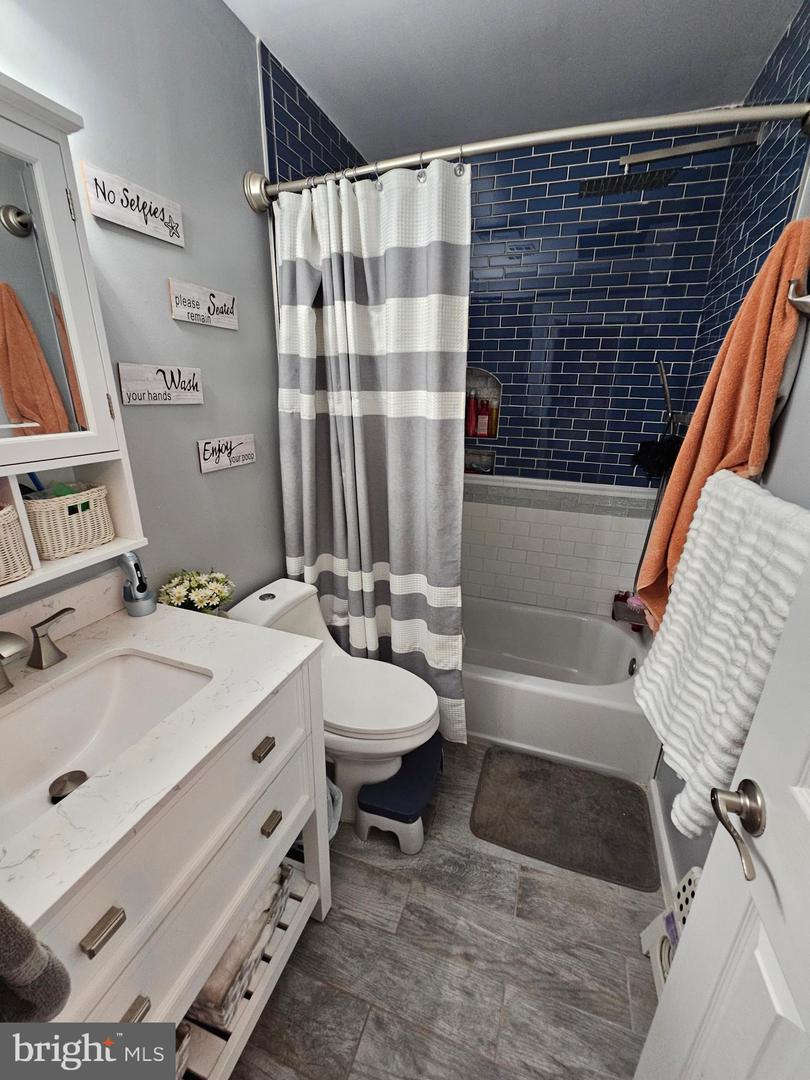 11563 LUCASVILLE RD, MANASSAS, Virginia 20112, 5 Bedrooms Bedrooms, ,3 BathroomsBathrooms,Residential,For sale,11563 LUCASVILLE RD,VAPW2095078 MLS # VAPW2095078