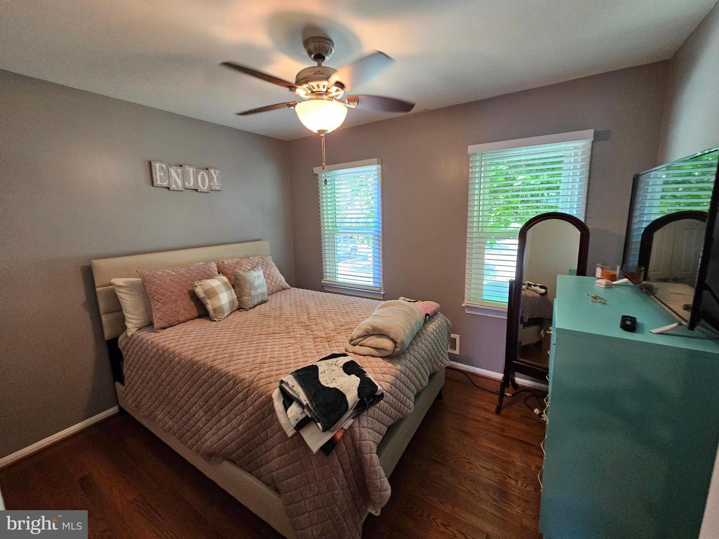 11563 LUCASVILLE RD, MANASSAS, Virginia 20112, 5 Bedrooms Bedrooms, ,3 BathroomsBathrooms,Residential,For sale,11563 LUCASVILLE RD,VAPW2095078 MLS # VAPW2095078