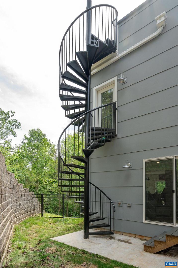 1638 RIALTO ST, CHARLOTTESVILLE, Virginia 22902, 3 Bedrooms Bedrooms, ,3 BathroomsBathrooms,Residential,For sale,1638 RIALTO ST,664723 MLS # 664723