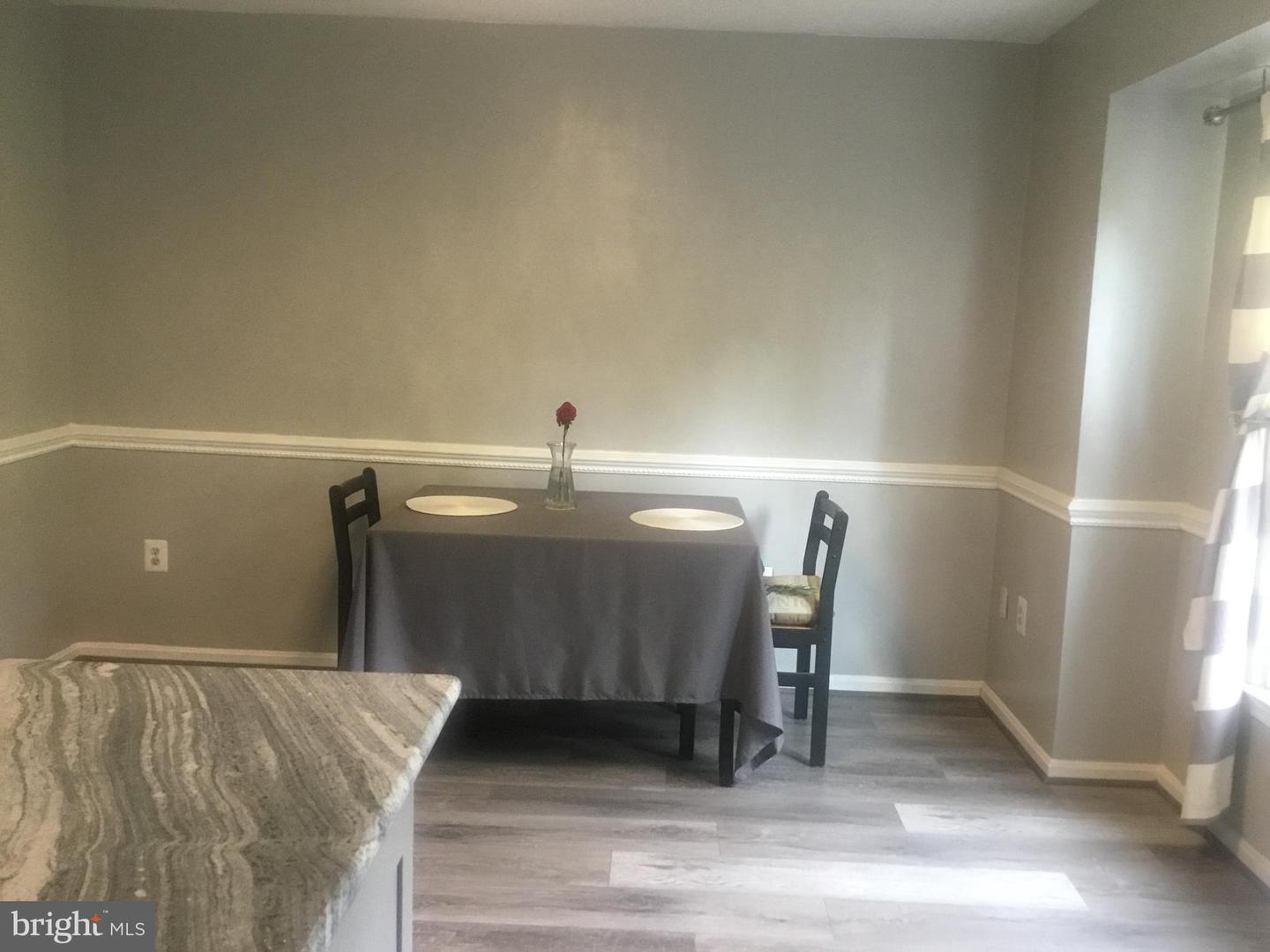 7709 GROMWELL CT, SPRINGFIELD, Virginia 22152, 2 Bedrooms Bedrooms, ,3 BathroomsBathrooms,Residential,For sale,7709 GROMWELL CT,VAFX2242178 MLS # VAFX2242178