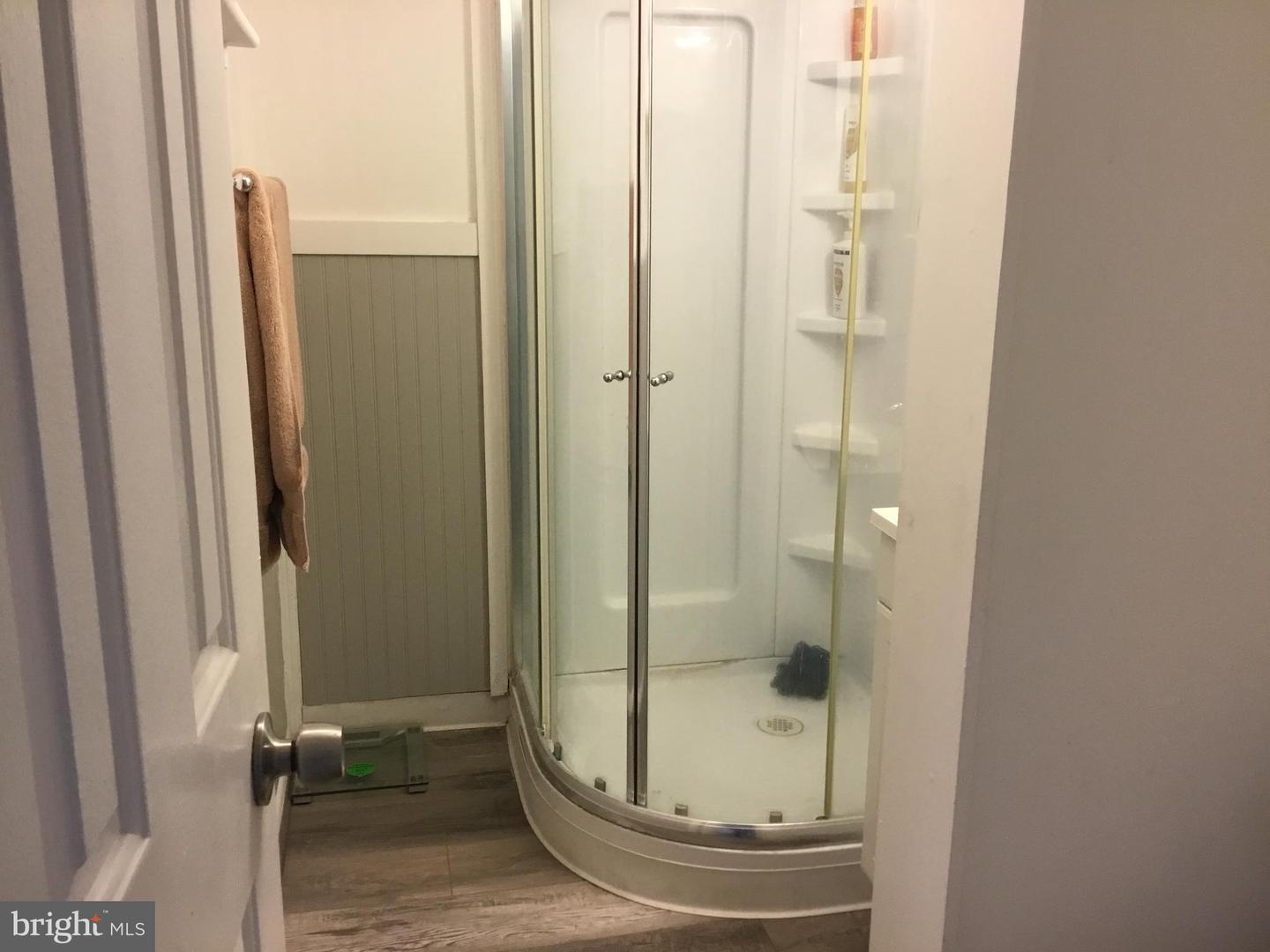 7709 GROMWELL CT, SPRINGFIELD, Virginia 22152, 2 Bedrooms Bedrooms, ,3 BathroomsBathrooms,Residential,For sale,7709 GROMWELL CT,VAFX2242178 MLS # VAFX2242178
