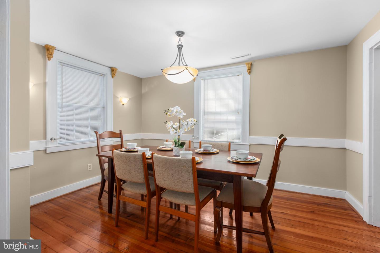 225 PRINCESS ANNE ST, FREDERICKSBURG, Virginia 22401, 4 Bedrooms Bedrooms, ,2 BathroomsBathrooms,Residential,For sale,225 PRINCESS ANNE ST,VAFB2008276 MLS # VAFB2008276