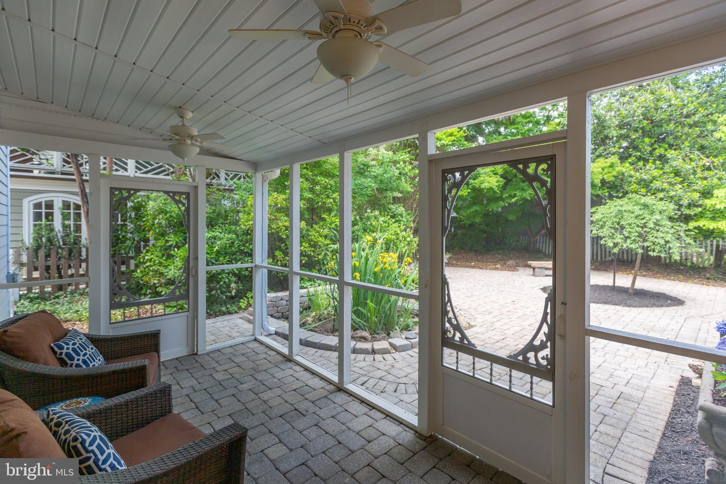 225 PRINCESS ANNE ST, FREDERICKSBURG, Virginia 22401, 4 Bedrooms Bedrooms, ,2 BathroomsBathrooms,Residential,For sale,225 PRINCESS ANNE ST,VAFB2008276 MLS # VAFB2008276