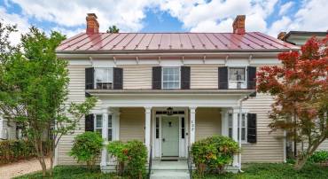 225 PRINCESS ANNE ST, FREDERICKSBURG, Virginia 22401, 4 Bedrooms Bedrooms, ,2 BathroomsBathrooms,Residential,For sale,225 PRINCESS ANNE ST,VAFB2008276 MLS # VAFB2008276