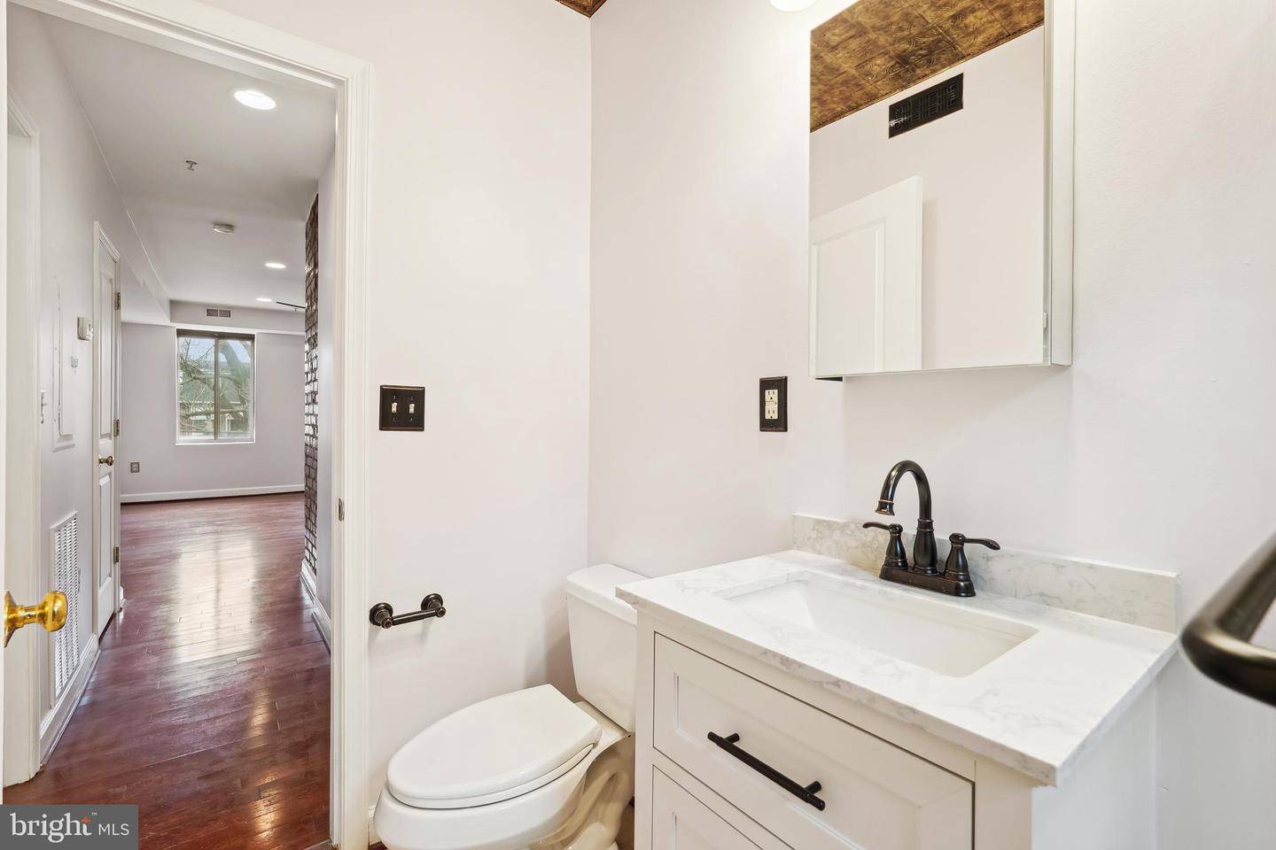 5401 9TH ST NW #202, WASHINGTON, District Of Columbia 20011, 1 Bedroom Bedrooms, ,1 BathroomBathrooms,Residential,For sale,5401 9TH ST NW #202,DCDC2201722 MLS # DCDC2201722