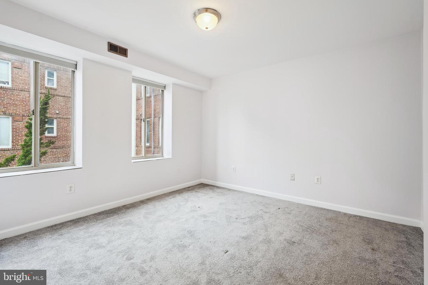 5401 9TH ST NW #202, WASHINGTON, District Of Columbia 20011, 1 Bedroom Bedrooms, ,1 BathroomBathrooms,Residential,For sale,5401 9TH ST NW #202,DCDC2201722 MLS # DCDC2201722