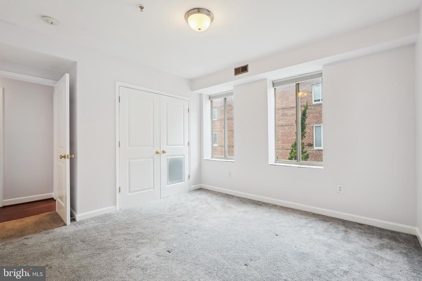 5401 9TH ST NW #202, WASHINGTON, District Of Columbia 20011, 1 Bedroom Bedrooms, ,1 BathroomBathrooms,Residential,For sale,5401 9TH ST NW #202,DCDC2201722 MLS # DCDC2201722