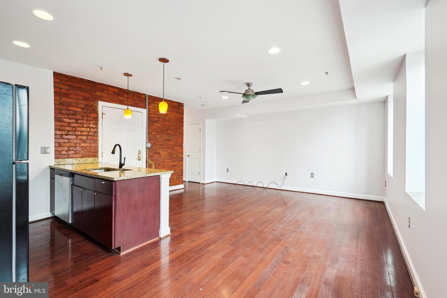 5401 9TH ST NW #202, WASHINGTON, District Of Columbia 20011, 1 Bedroom Bedrooms, ,1 BathroomBathrooms,Residential,For sale,5401 9TH ST NW #202,DCDC2201722 MLS # DCDC2201722