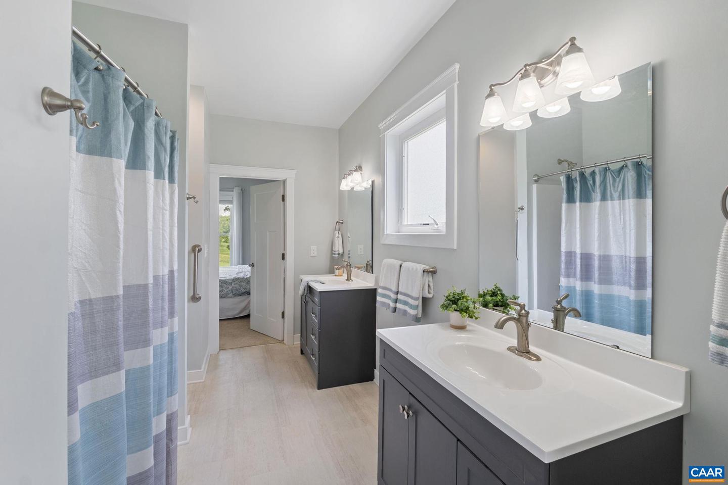 267 HERITAGE DR, ZION CROSSROADS, Virginia 22942, 5 Bedrooms Bedrooms, ,4 BathroomsBathrooms,Residential,For sale,267 HERITAGE DR,664768 MLS # 664768