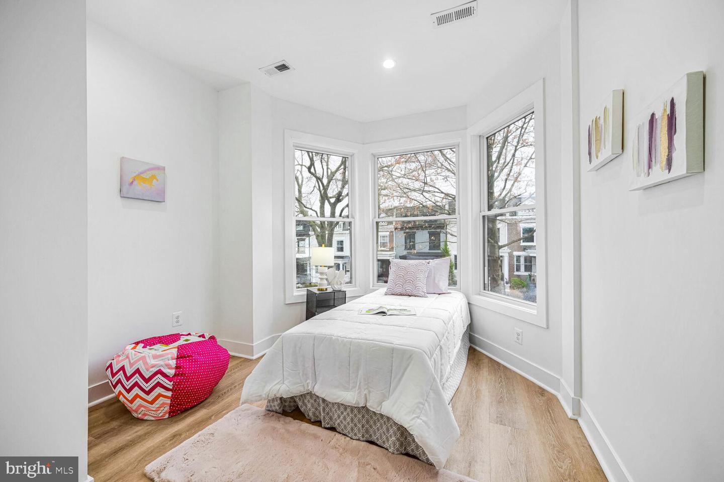 1413 BUCHANAN ST NW, WASHINGTON, District Of Columbia 20011, 5 Bedrooms Bedrooms, ,3 BathroomsBathrooms,Residential,For sale,1413 BUCHANAN ST NW,DCDC2201744 MLS # DCDC2201744
