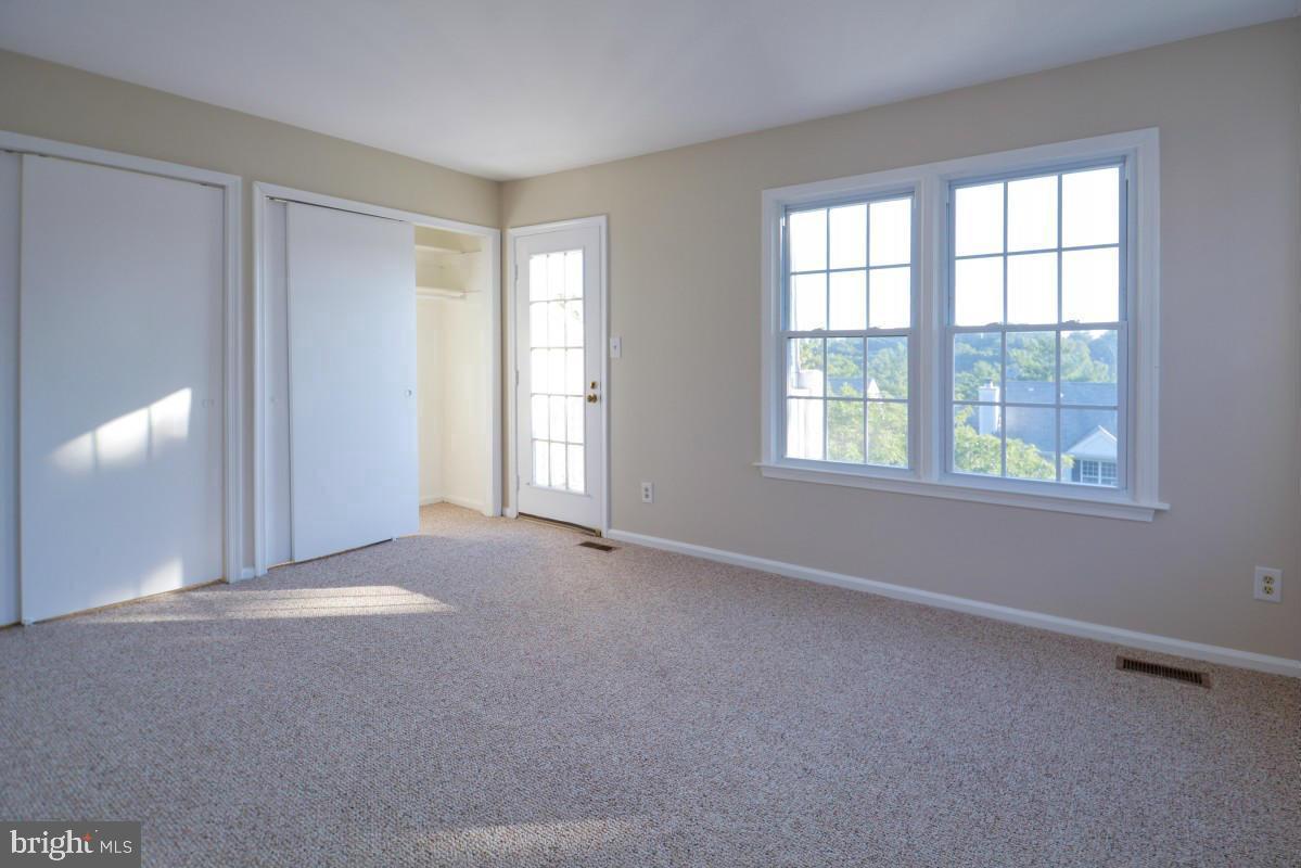 2923 S WOODSTOCK ST #D, ARLINGTON, Virginia 22206, 2 Bedrooms Bedrooms, ,2 BathroomsBathrooms,Residential,For sale,2923 S WOODSTOCK ST #D,VAAR2057954 MLS # VAAR2057954
