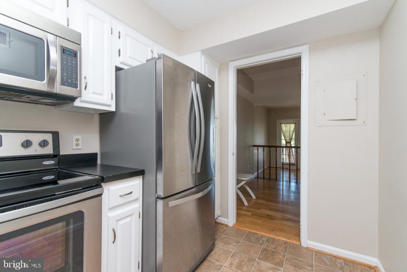 2923 S WOODSTOCK ST #D, ARLINGTON, Virginia 22206, 2 Bedrooms Bedrooms, ,2 BathroomsBathrooms,Residential,For sale,2923 S WOODSTOCK ST #D,VAAR2057954 MLS # VAAR2057954