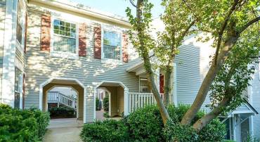 2923 S WOODSTOCK ST #D, ARLINGTON, Virginia 22206, 2 Bedrooms Bedrooms, ,2 BathroomsBathrooms,Residential,For sale,2923 S WOODSTOCK ST #D,VAAR2057954 MLS # VAAR2057954