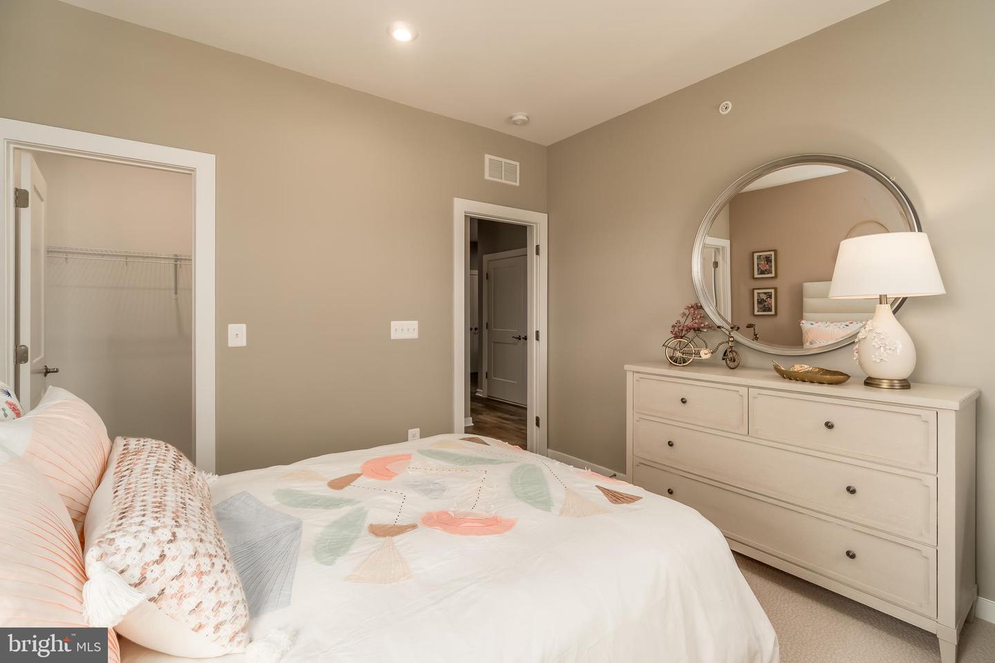 2116 ABBOCCATO TER SE, LEESBURG, Virginia 20175, 3 Bedrooms Bedrooms, ,2 BathroomsBathrooms,Residential,For sale,2116 ABBOCCATO TER SE,VALO2097382 MLS # VALO2097382