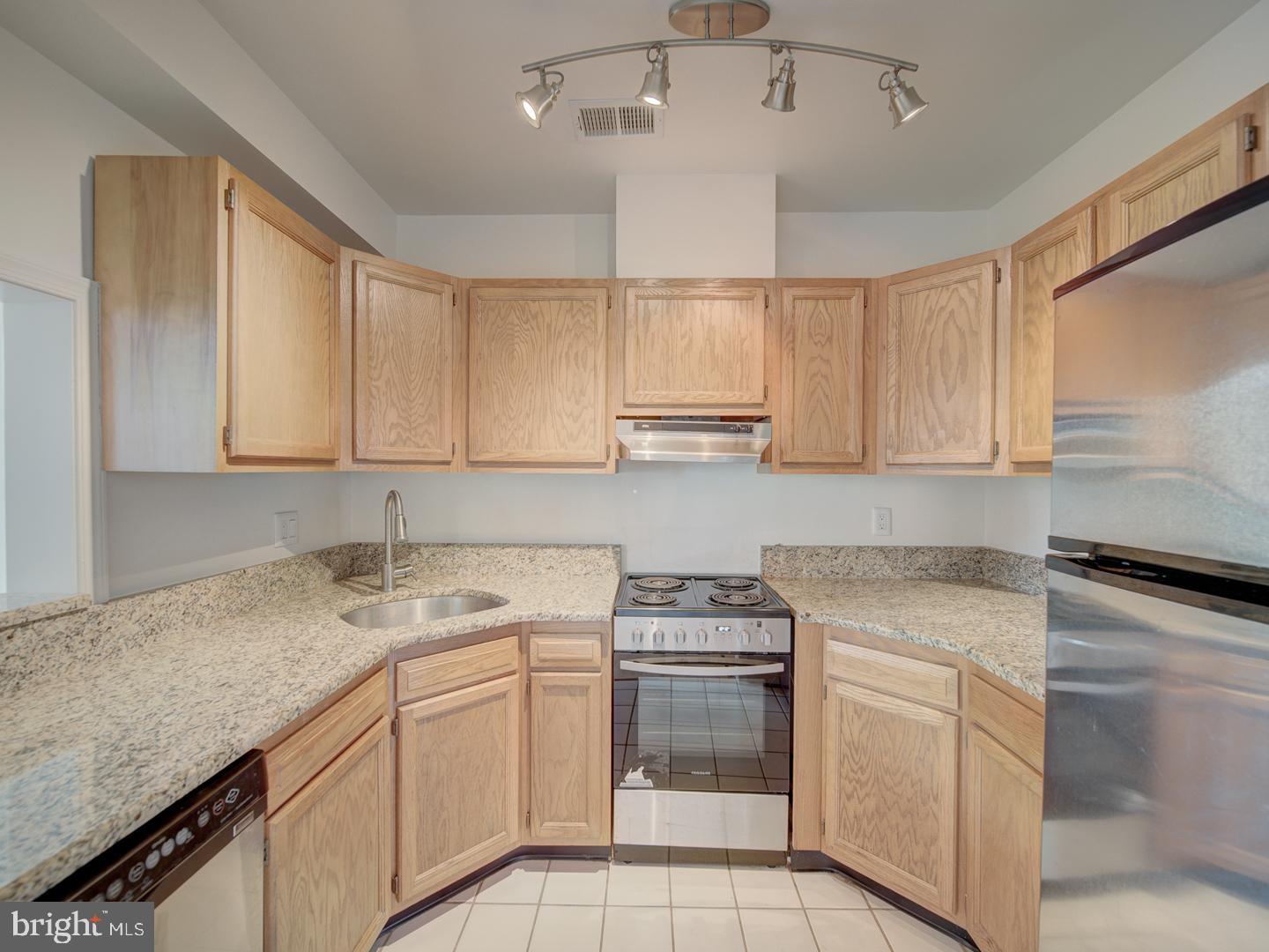 1812 VERNON ST NW #42, WASHINGTON, District Of Columbia 20009, 1 Bedroom Bedrooms, ,1 BathroomBathrooms,Residential,For sale,1812 VERNON ST NW #42,DCDC2201760 MLS # DCDC2201760