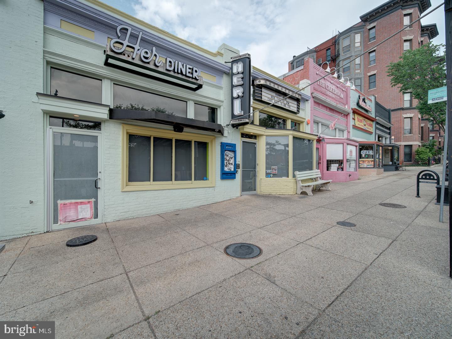 1812 VERNON ST NW #42, WASHINGTON, District Of Columbia 20009, 1 Bedroom Bedrooms, ,1 BathroomBathrooms,Residential,For sale,1812 VERNON ST NW #42,DCDC2201760 MLS # DCDC2201760