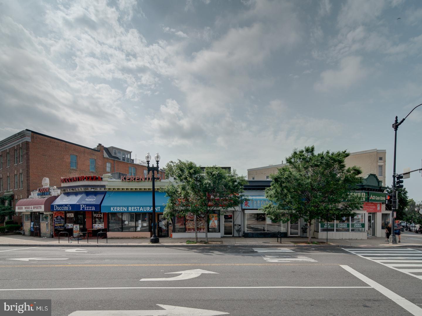 1812 VERNON ST NW #42, WASHINGTON, District Of Columbia 20009, 1 Bedroom Bedrooms, ,1 BathroomBathrooms,Residential,For sale,1812 VERNON ST NW #42,DCDC2201760 MLS # DCDC2201760