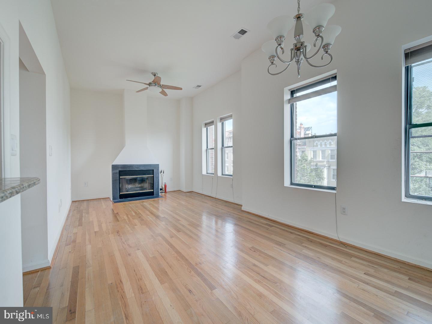 1812 VERNON ST NW #42, WASHINGTON, District Of Columbia 20009, 1 Bedroom Bedrooms, ,1 BathroomBathrooms,Residential,For sale,1812 VERNON ST NW #42,DCDC2201760 MLS # DCDC2201760