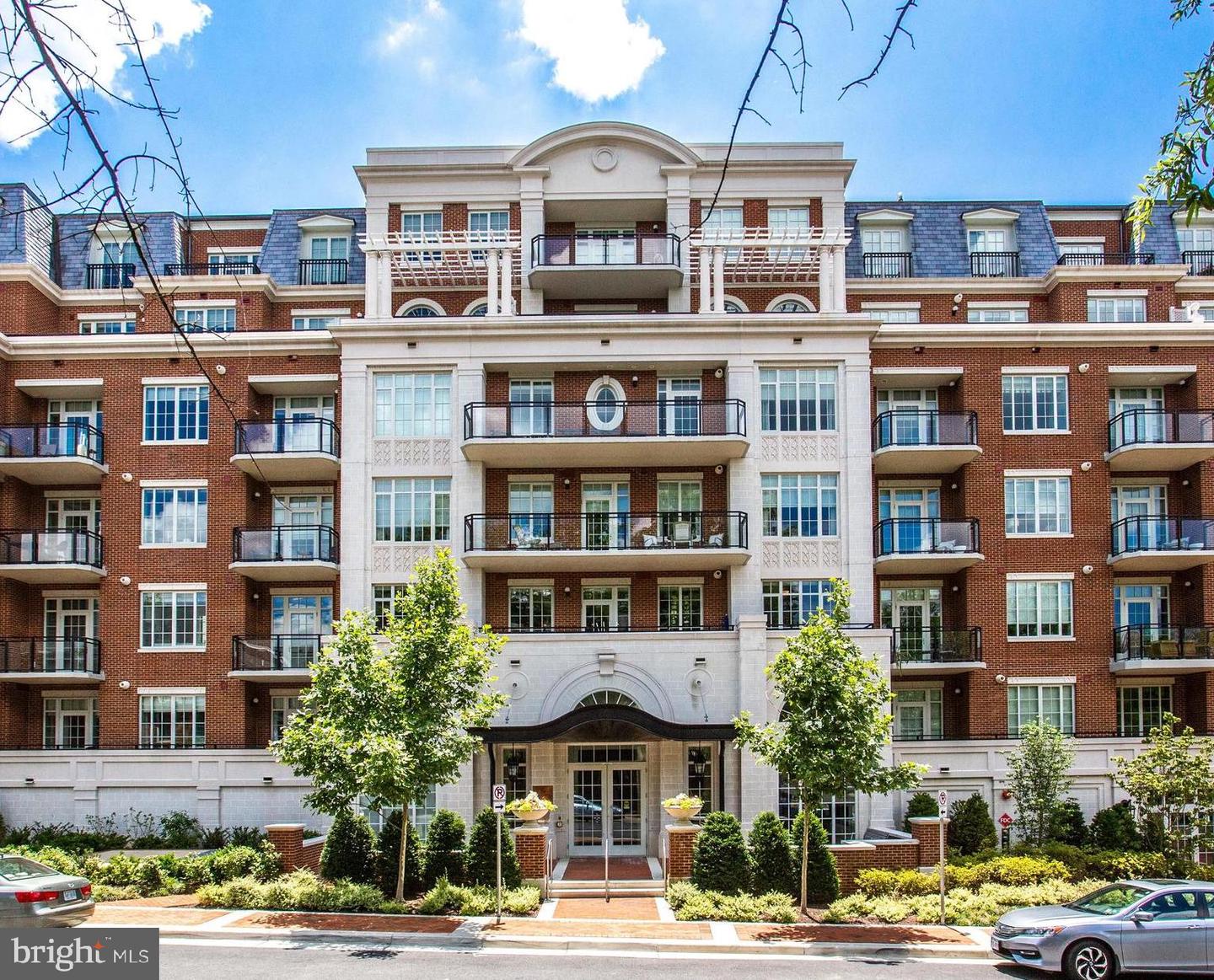 6900 FLEETWOOD RD #322, MCLEAN, Virginia 22101, 2 Bedrooms Bedrooms, ,2 BathroomsBathrooms,Residential,For sale,6900 FLEETWOOD RD #322,VAFX2242266 MLS # VAFX2242266