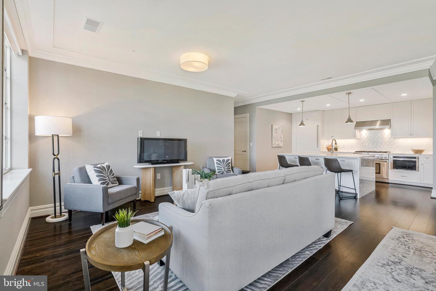 6900 FLEETWOOD RD #322, MCLEAN, Virginia 22101, 2 Bedrooms Bedrooms, ,2 BathroomsBathrooms,Residential,For sale,6900 FLEETWOOD RD #322,VAFX2242266 MLS # VAFX2242266