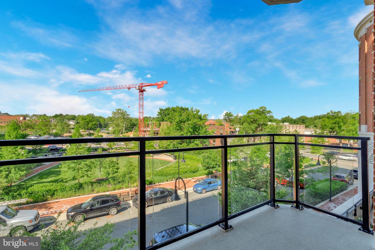 6900 FLEETWOOD RD #322, MCLEAN, Virginia 22101, 2 Bedrooms Bedrooms, ,2 BathroomsBathrooms,Residential,For sale,6900 FLEETWOOD RD #322,VAFX2242266 MLS # VAFX2242266