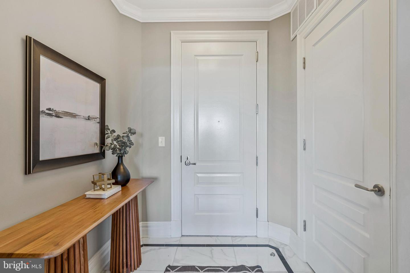 6900 FLEETWOOD RD #322, MCLEAN, Virginia 22101, 2 Bedrooms Bedrooms, ,2 BathroomsBathrooms,Residential,For sale,6900 FLEETWOOD RD #322,VAFX2242266 MLS # VAFX2242266