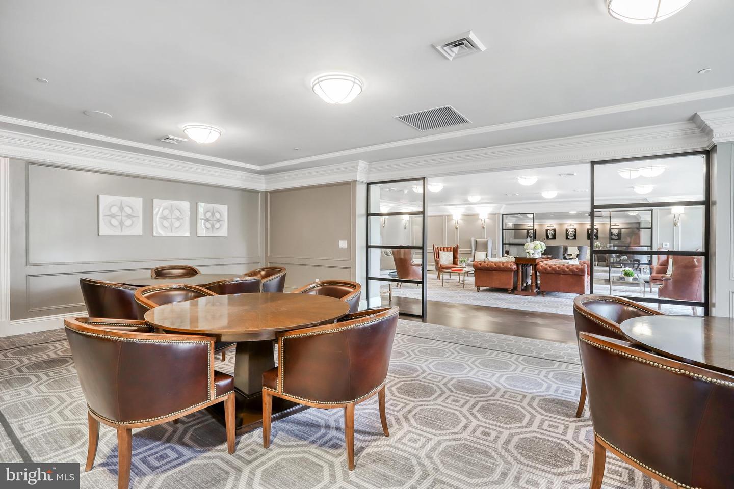 6900 FLEETWOOD RD #322, MCLEAN, Virginia 22101, 2 Bedrooms Bedrooms, ,2 BathroomsBathrooms,Residential,For sale,6900 FLEETWOOD RD #322,VAFX2242266 MLS # VAFX2242266