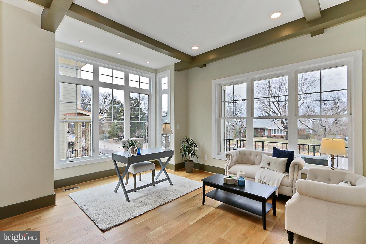7017 RIDGE DR, ALEXANDRIA, Virginia 22306, 5 Bedrooms Bedrooms, ,5 BathroomsBathrooms,Residential,For sale,7017 RIDGE DR,VAFX2242272 MLS # VAFX2242272