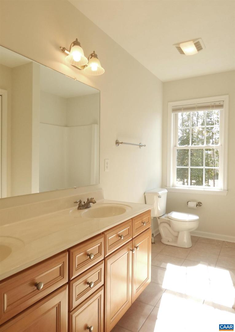 114 LAUREL WOOD DR, WAYNESBORO, Virginia 22980, 4 Bedrooms Bedrooms, ,2 BathroomsBathrooms,Residential,For sale,114 LAUREL WOOD DR,664777 MLS # 664777