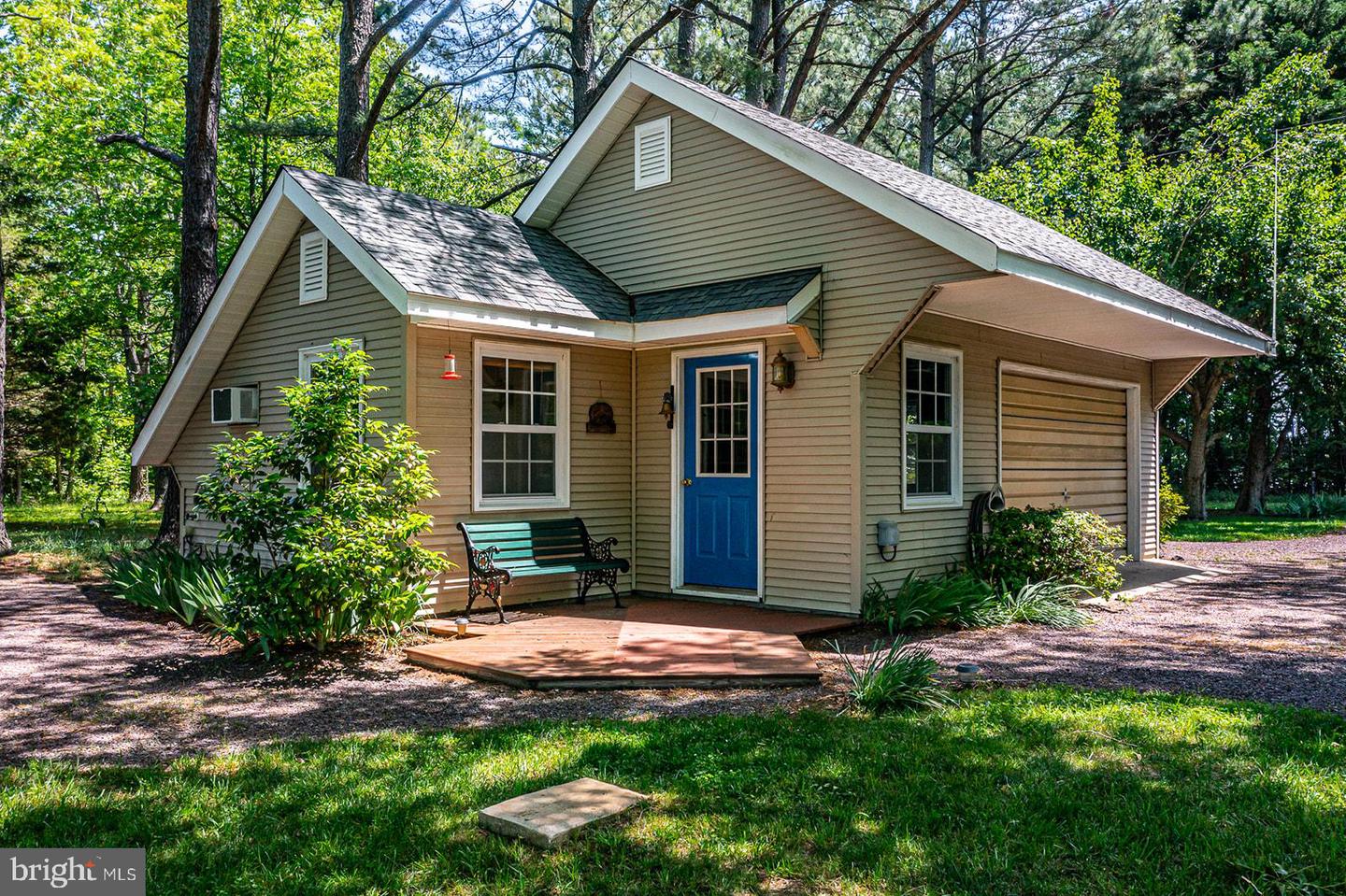 500 ROCK TOWN RD, REEDVILLE, Virginia 22539, 2 Bedrooms Bedrooms, 4 Rooms Rooms,1 BathroomBathrooms,Residential,For sale,500 ROCK TOWN RD,VANV2001610 MLS # VANV2001610