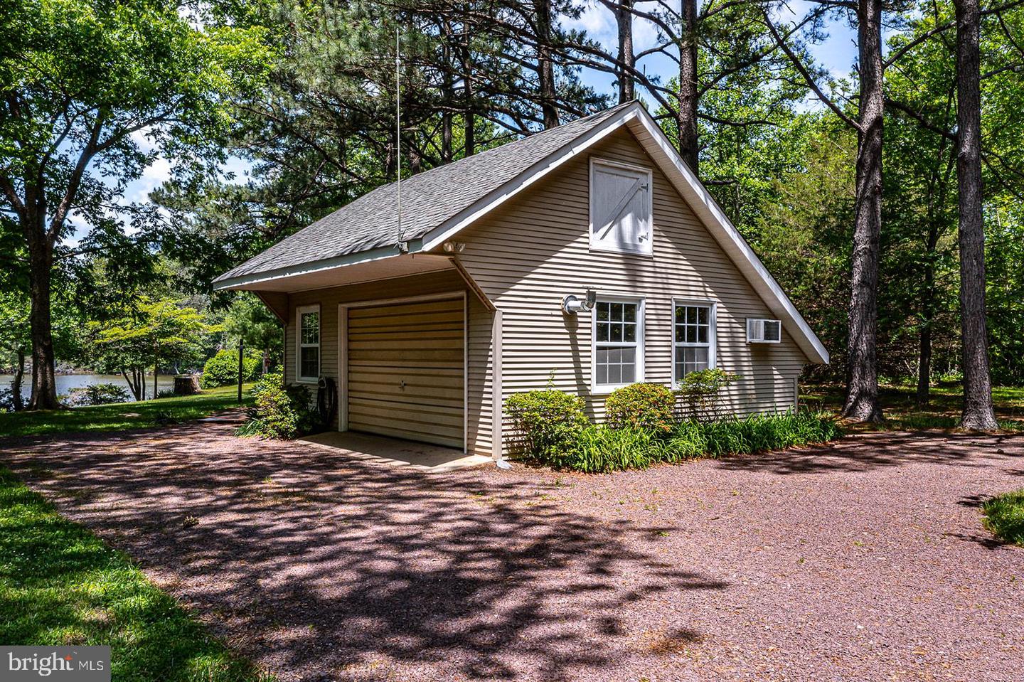 500 ROCK TOWN RD, REEDVILLE, Virginia 22539, 2 Bedrooms Bedrooms, 4 Rooms Rooms,1 BathroomBathrooms,Residential,For sale,500 ROCK TOWN RD,VANV2001610 MLS # VANV2001610