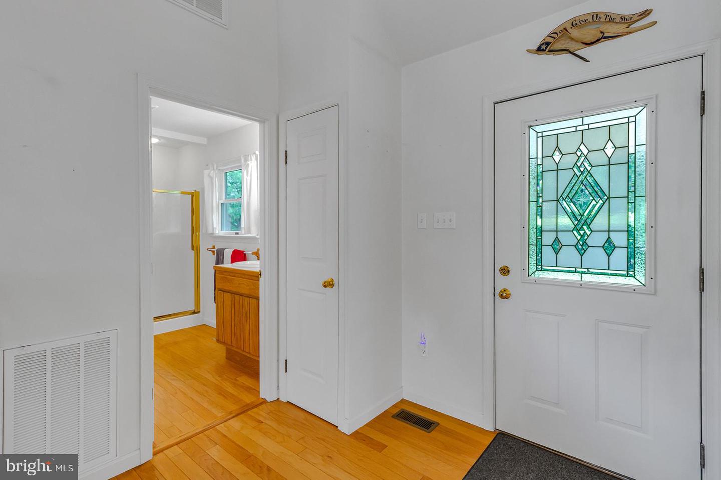 500 ROCK TOWN RD, REEDVILLE, Virginia 22539, 2 Bedrooms Bedrooms, 4 Rooms Rooms,1 BathroomBathrooms,Residential,For sale,500 ROCK TOWN RD,VANV2001610 MLS # VANV2001610