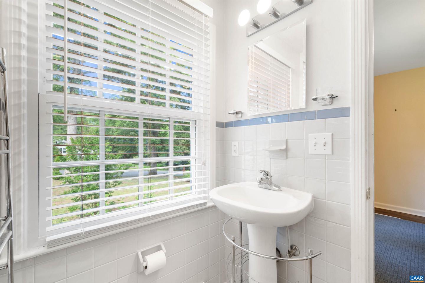 150 N BENNINGTON RD, CHARLOTTESVILLE, Virginia 22901, 4 Bedrooms Bedrooms, ,3 BathroomsBathrooms,Residential,For sale,150 N BENNINGTON RD,664782 MLS # 664782