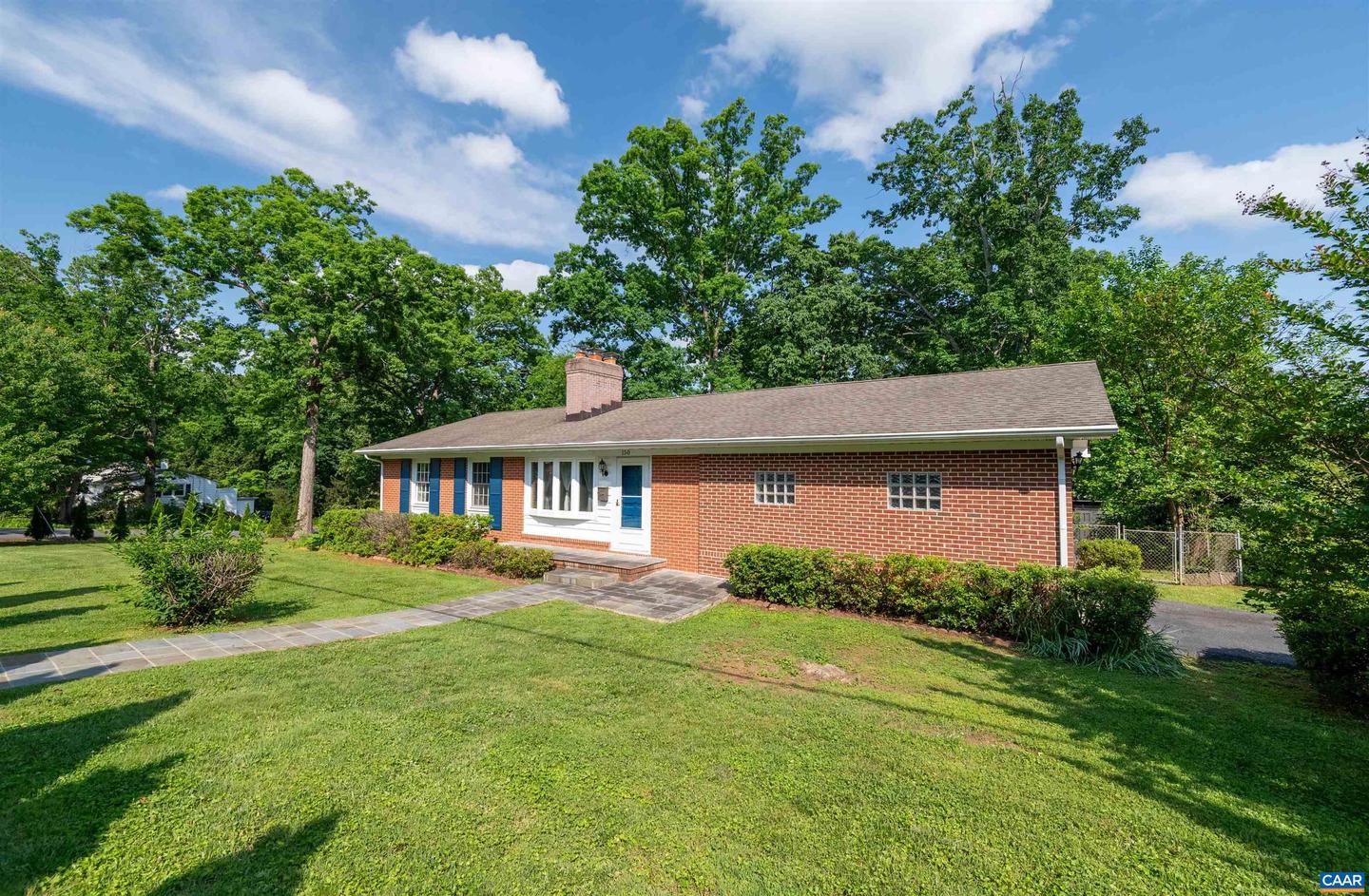 150 N BENNINGTON RD, CHARLOTTESVILLE, Virginia 22901, 4 Bedrooms Bedrooms, ,3 BathroomsBathrooms,Residential,For sale,150 N BENNINGTON RD,664782 MLS # 664782