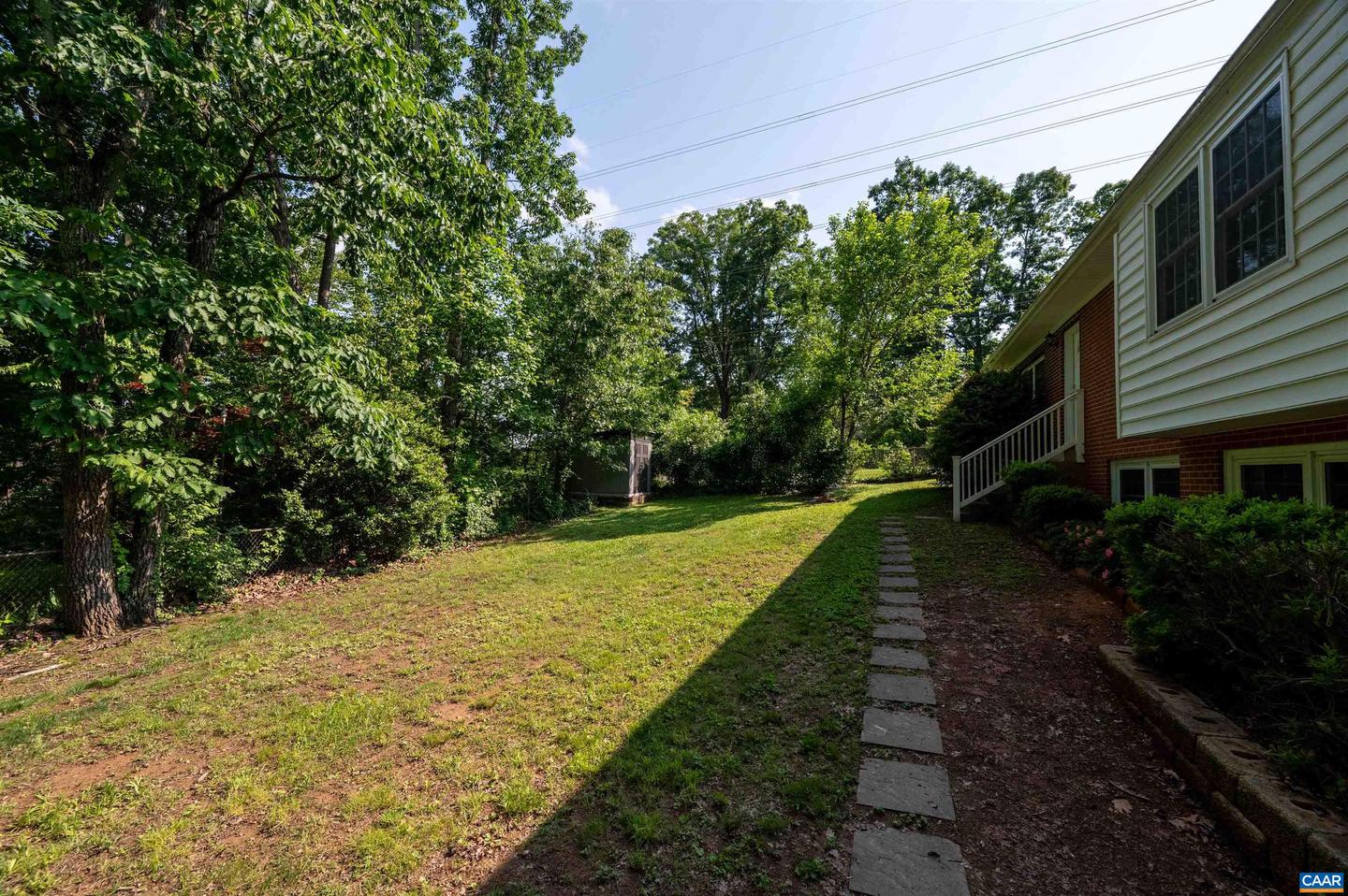 150 N BENNINGTON RD, CHARLOTTESVILLE, Virginia 22901, 4 Bedrooms Bedrooms, ,3 BathroomsBathrooms,Residential,For sale,150 N BENNINGTON RD,664782 MLS # 664782