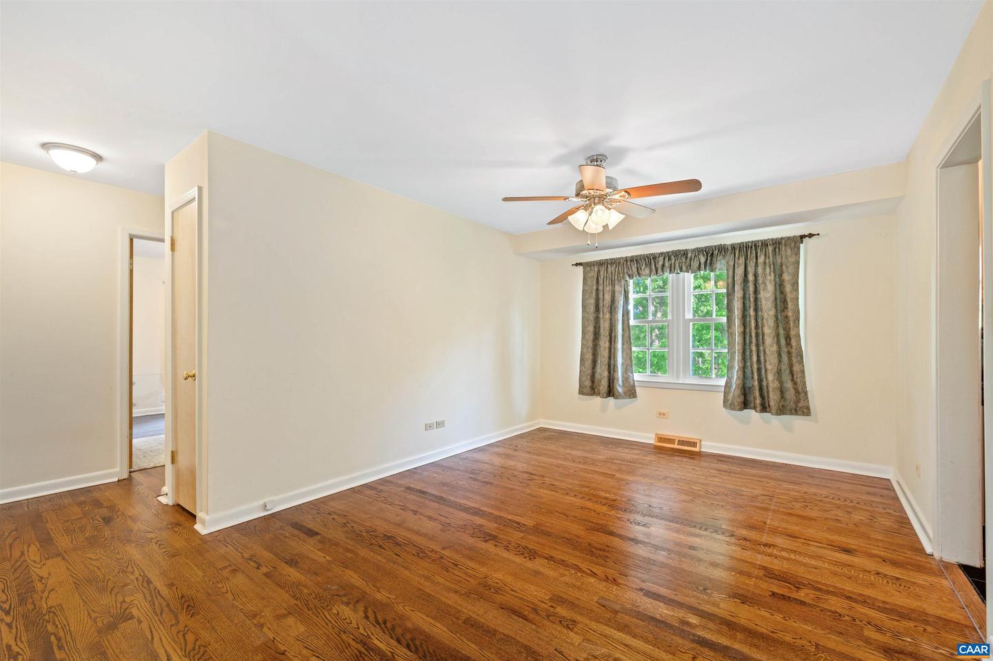 150 N BENNINGTON RD, CHARLOTTESVILLE, Virginia 22901, 4 Bedrooms Bedrooms, ,3 BathroomsBathrooms,Residential,For sale,150 N BENNINGTON RD,664782 MLS # 664782