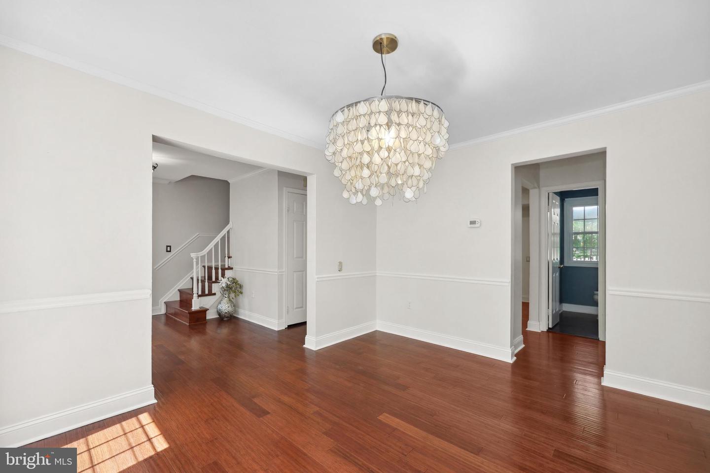 10840 BURR OAK WAY, BURKE, Virginia 22015, 4 Bedrooms Bedrooms, ,2 BathroomsBathrooms,Residential,For sale,10840 BURR OAK WAY,VAFX2242298 MLS # VAFX2242298