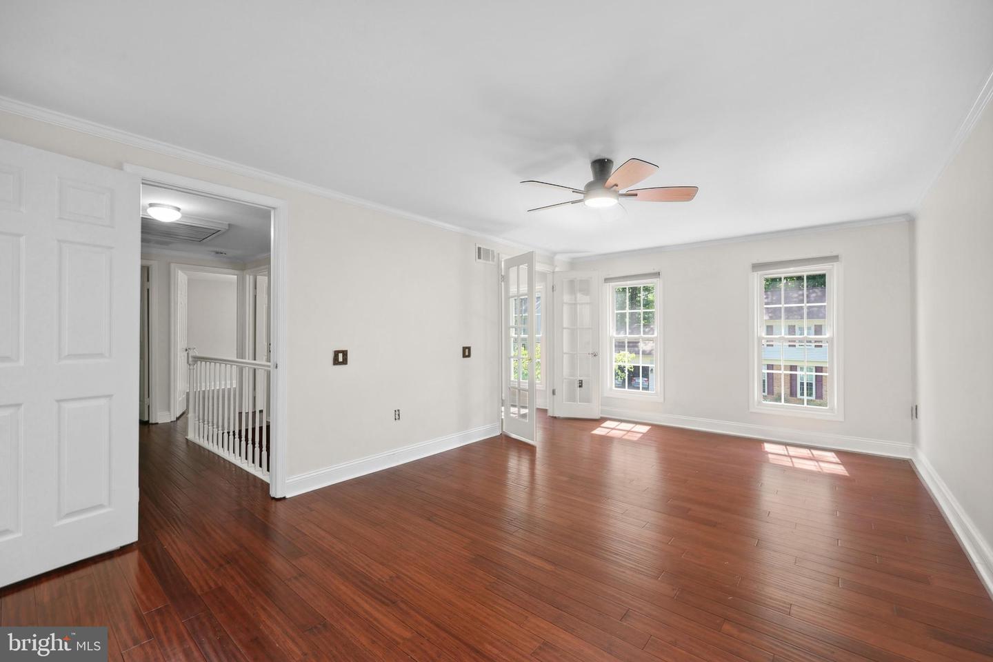 10840 BURR OAK WAY, BURKE, Virginia 22015, 4 Bedrooms Bedrooms, ,2 BathroomsBathrooms,Residential,For sale,10840 BURR OAK WAY,VAFX2242298 MLS # VAFX2242298