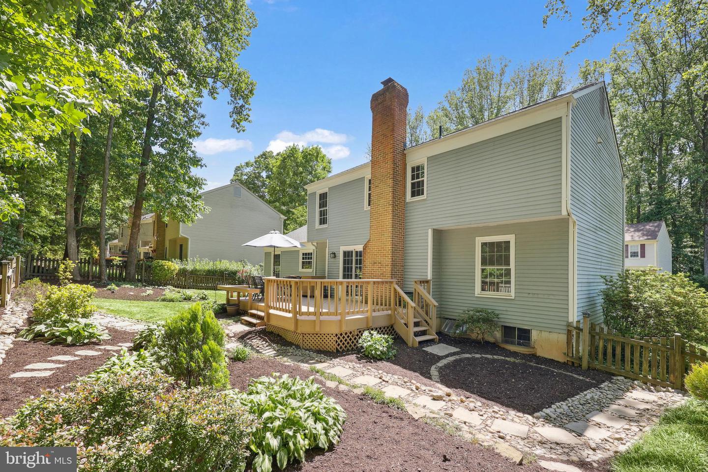 10840 BURR OAK WAY, BURKE, Virginia 22015, 4 Bedrooms Bedrooms, ,2 BathroomsBathrooms,Residential,For sale,10840 BURR OAK WAY,VAFX2242298 MLS # VAFX2242298